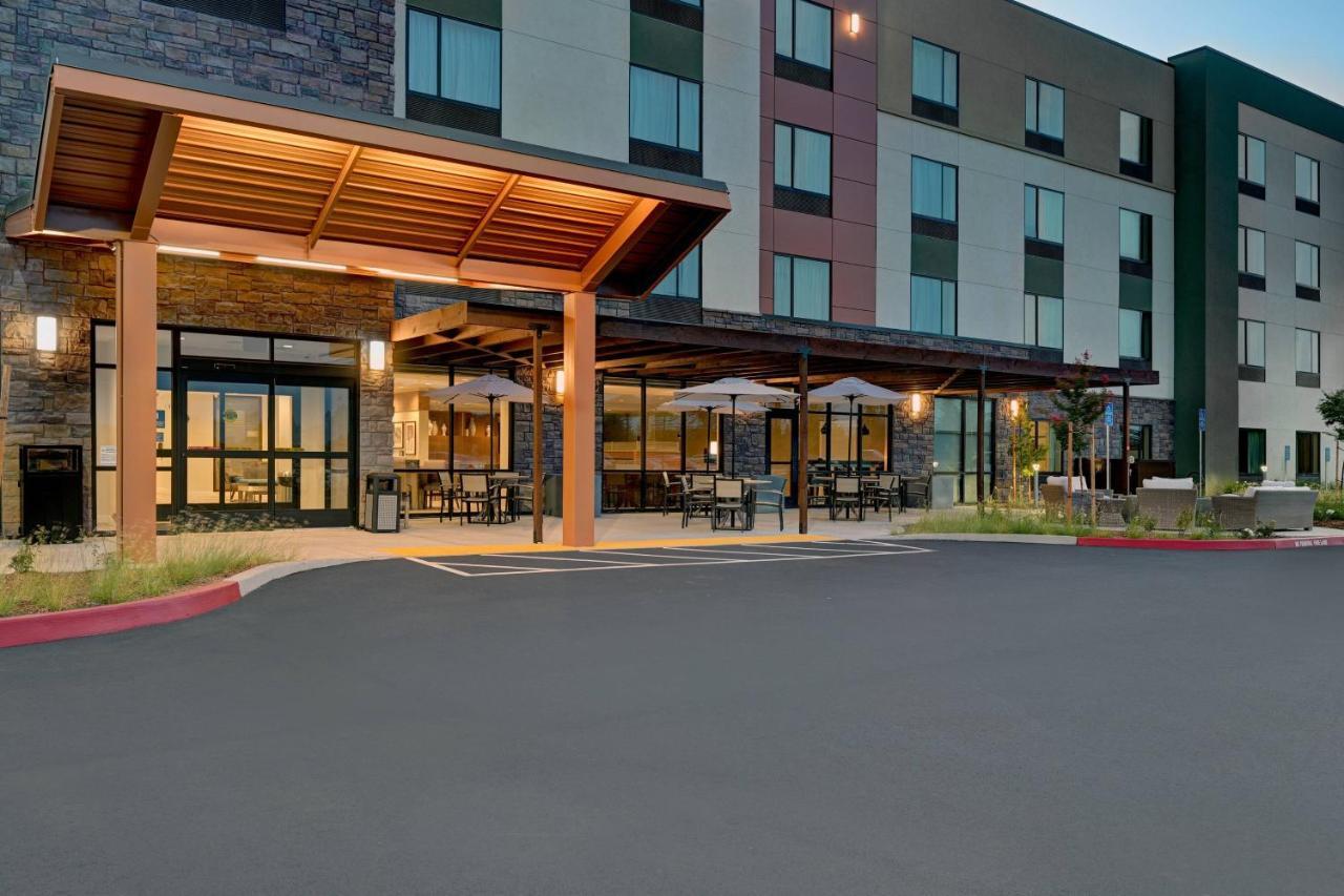 Towneplace Airport Natomas Hotel 3*